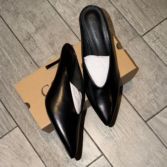 Black Women's Mules with kitten heel - Picture 5 of 7